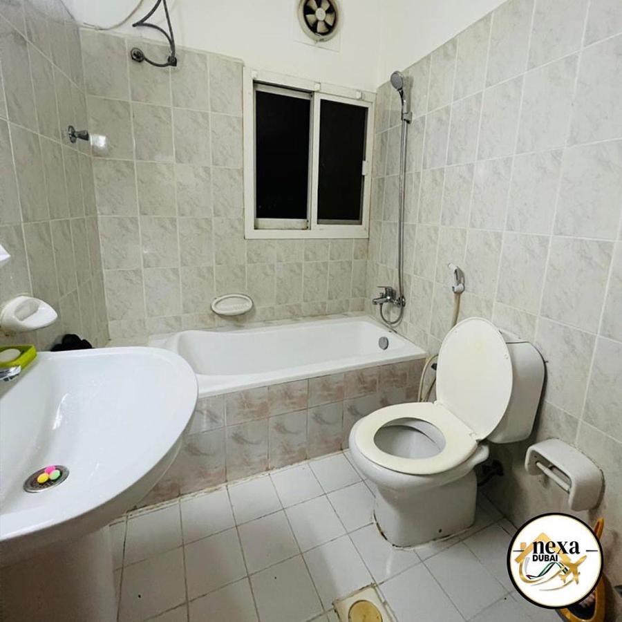 Hostel Nexa Дубай Екстериор снимка